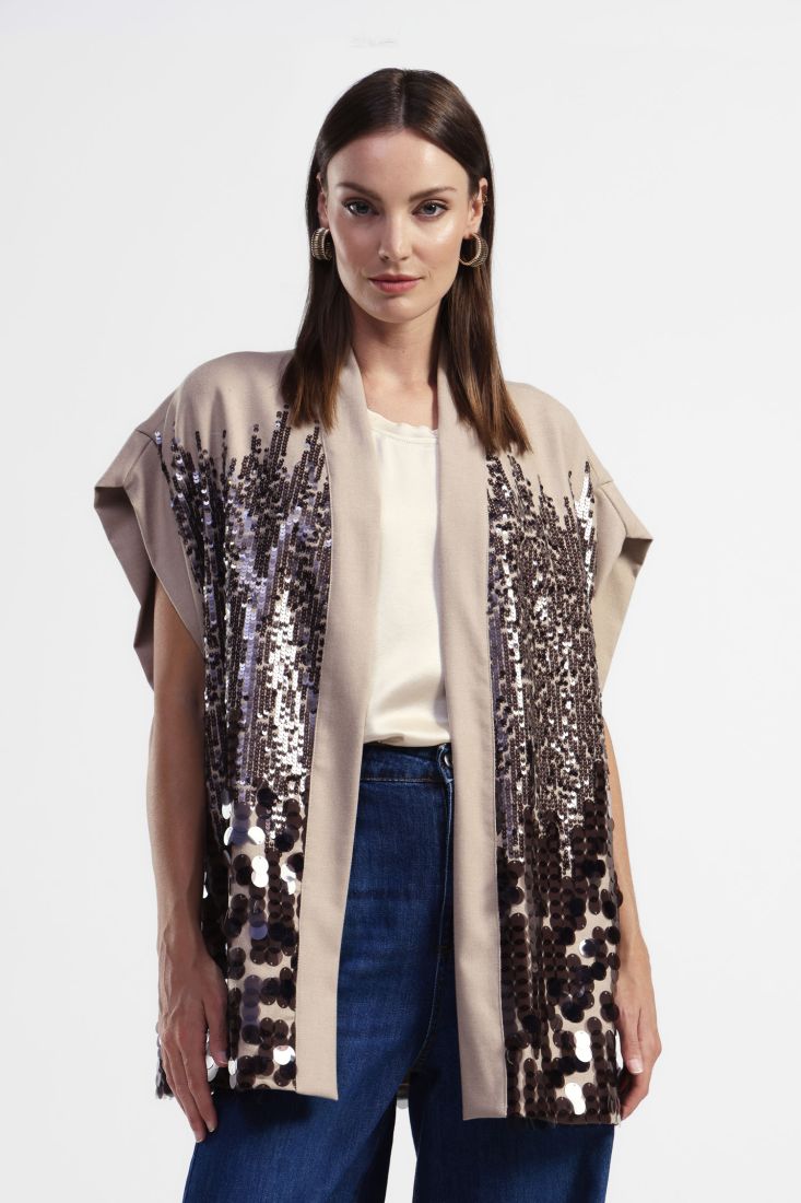 Sleeveless vest with sequins