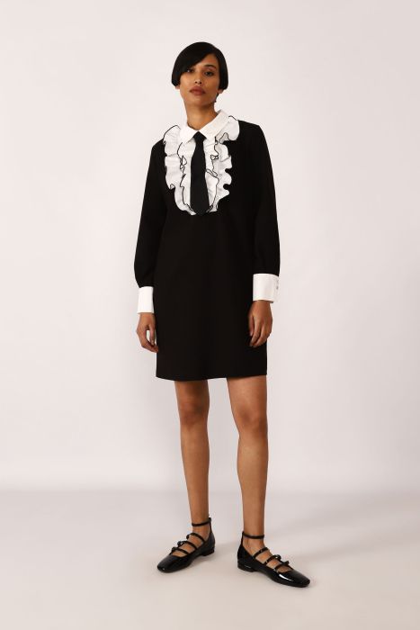 Mini dress with ruffles and a tie