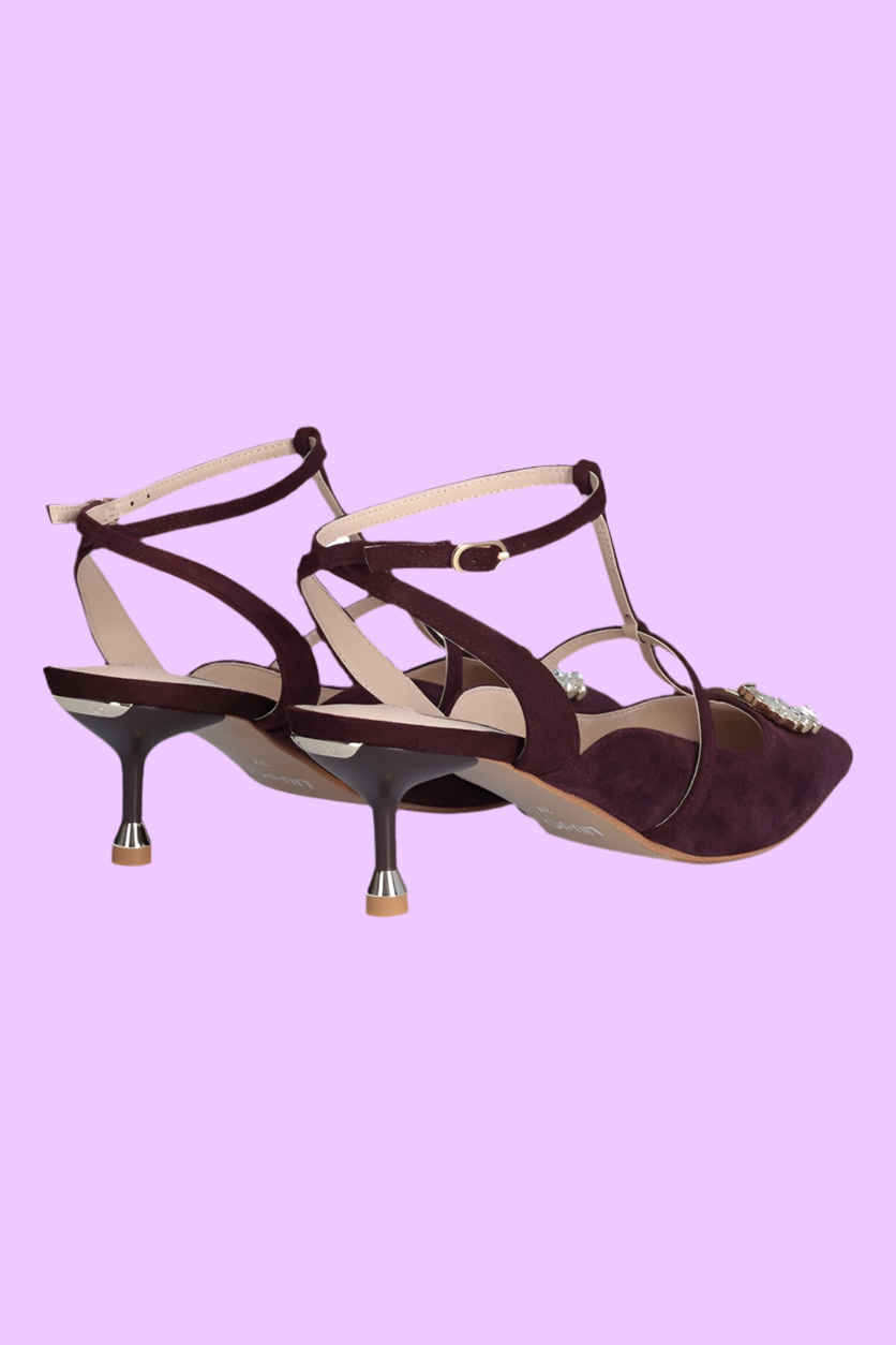 Slingback shoes with bejeweled logo