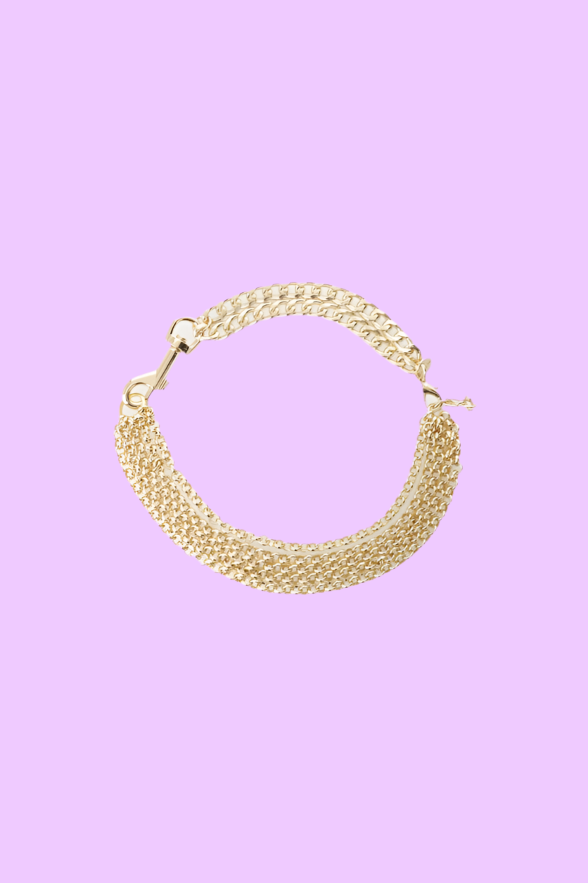 Layered necklace with clasp