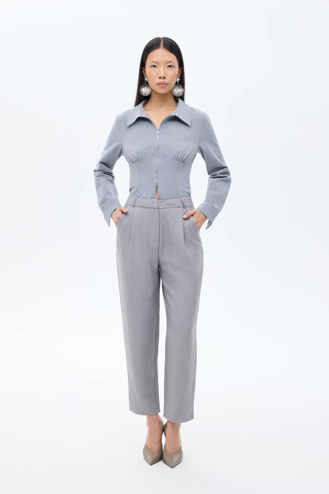 Grey high waist carrot pants