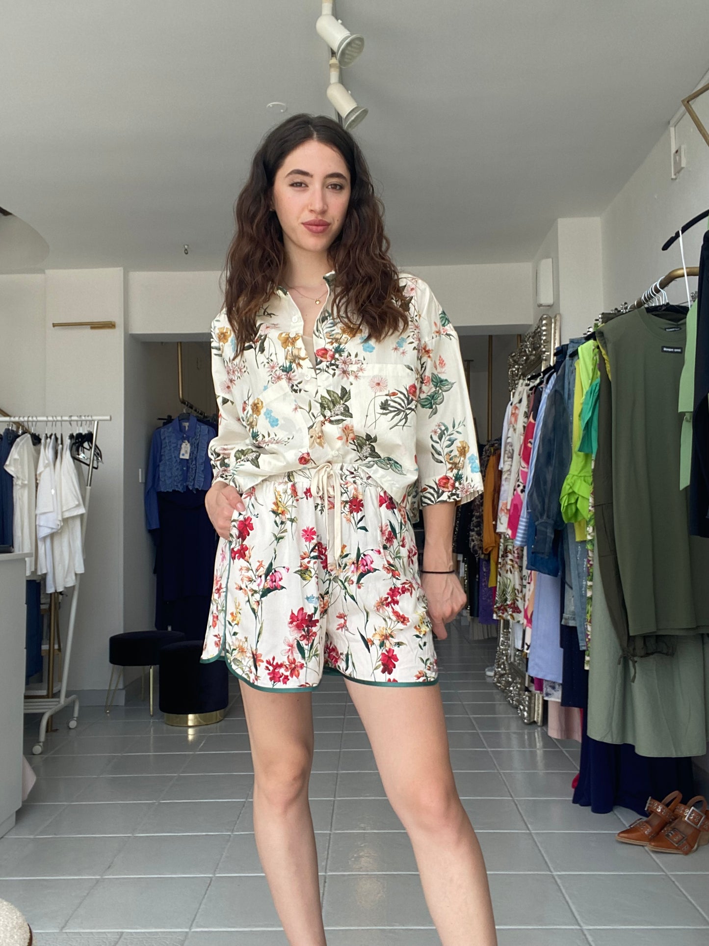 Floral short