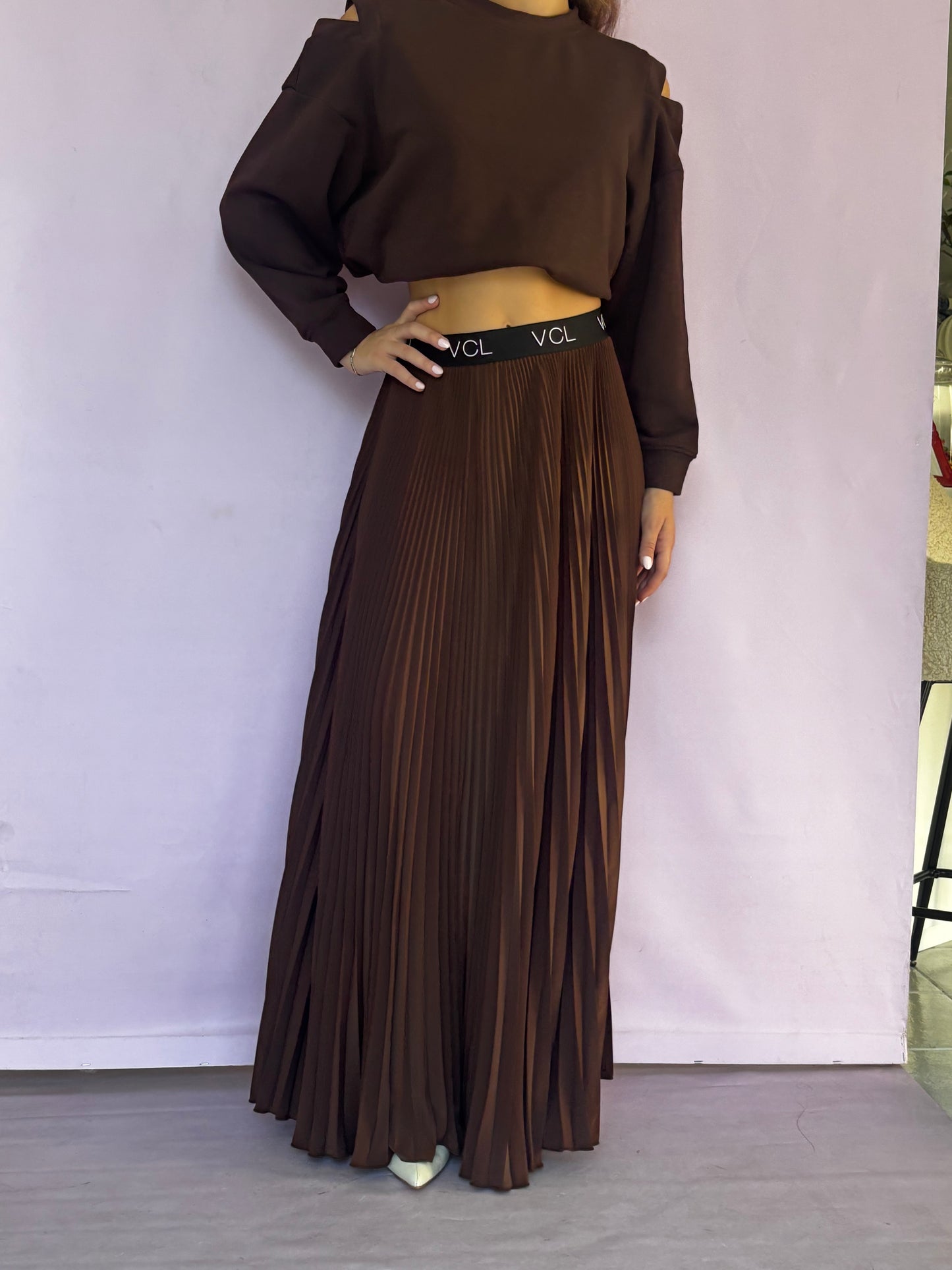 Brown long plisse skirt