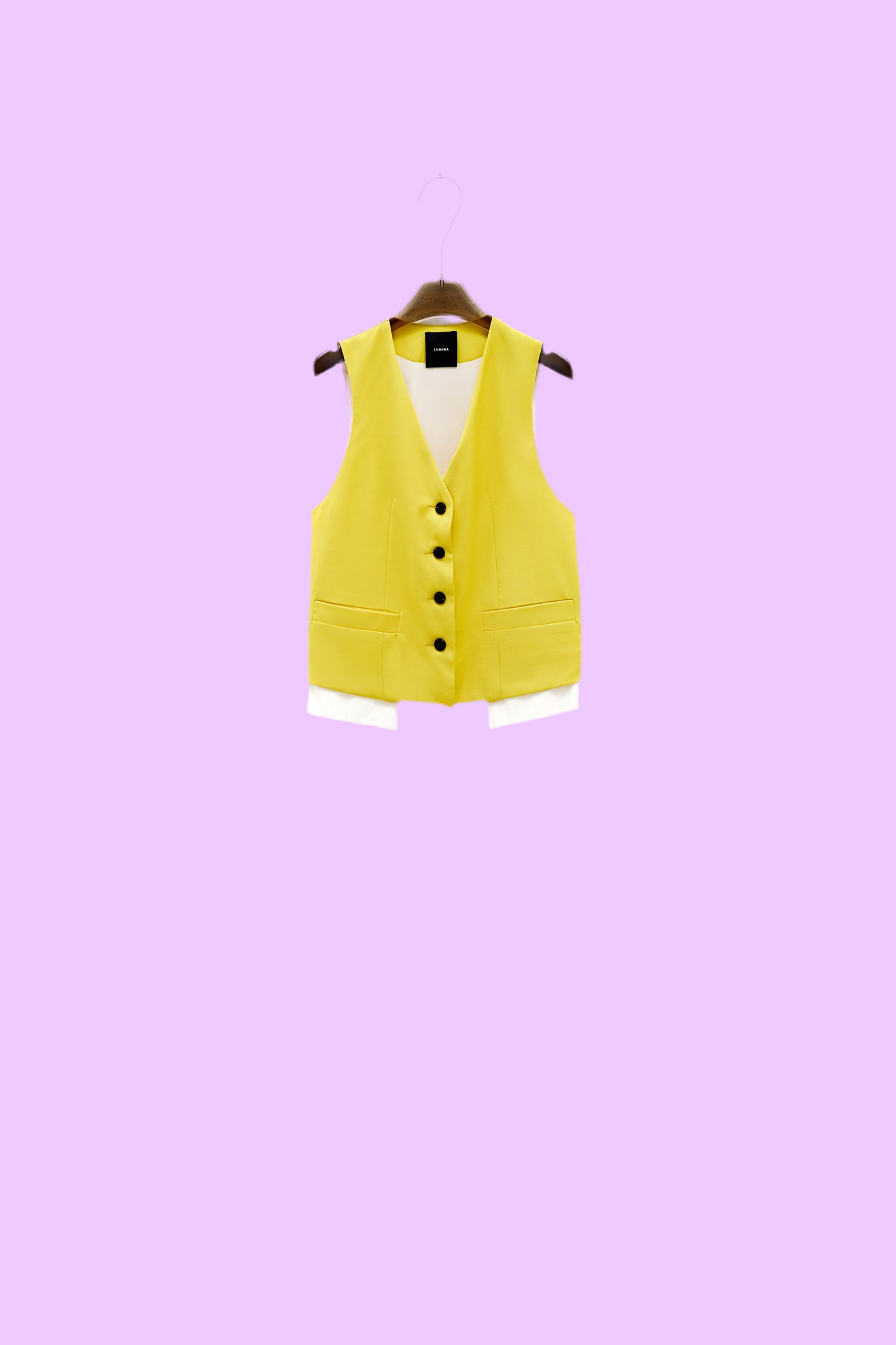 Gilet with white lining