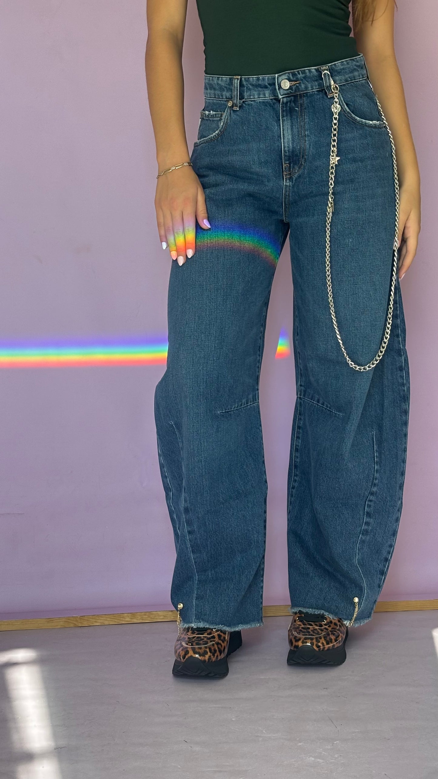 Eve jean with chain
