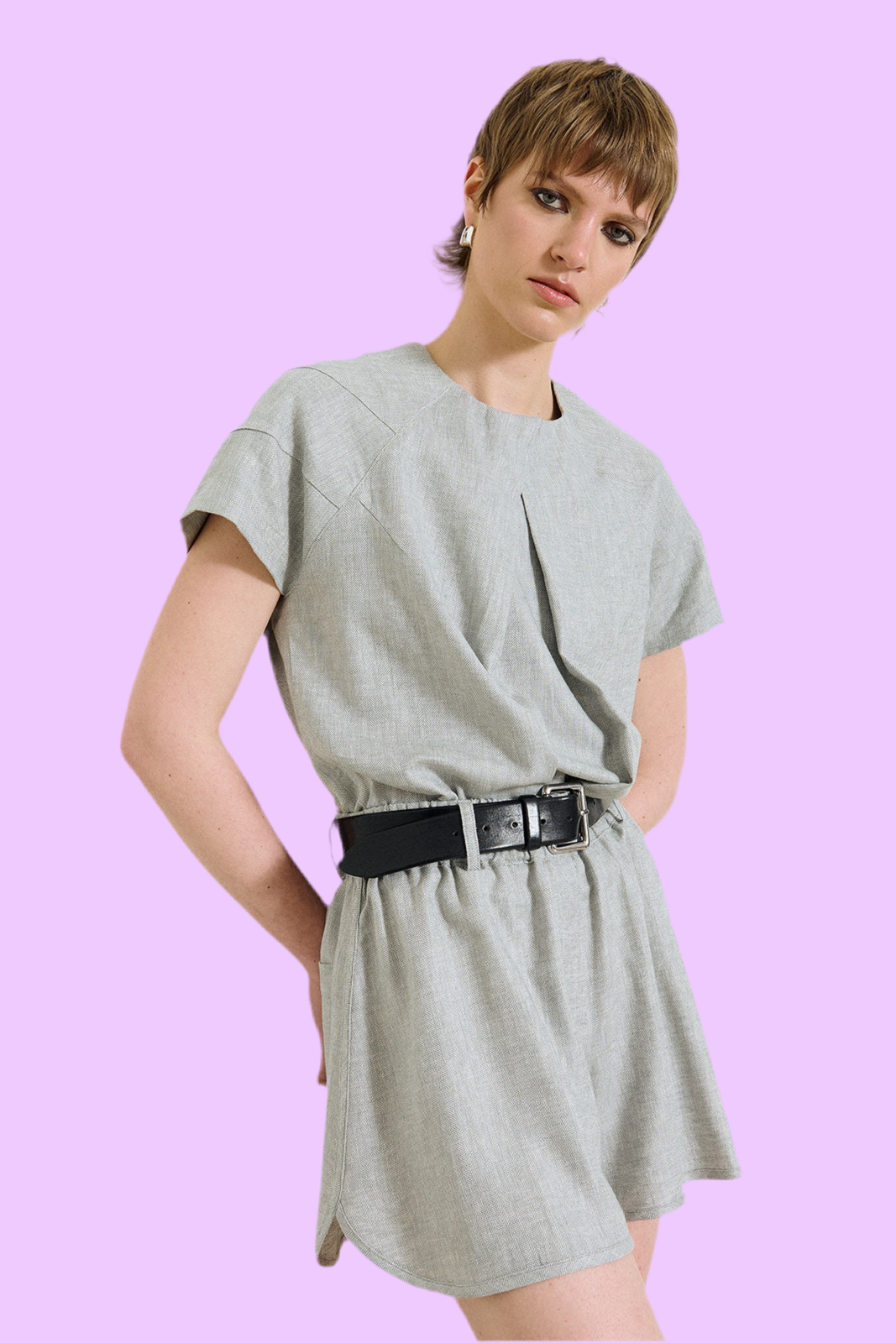 Gray sleeveless top