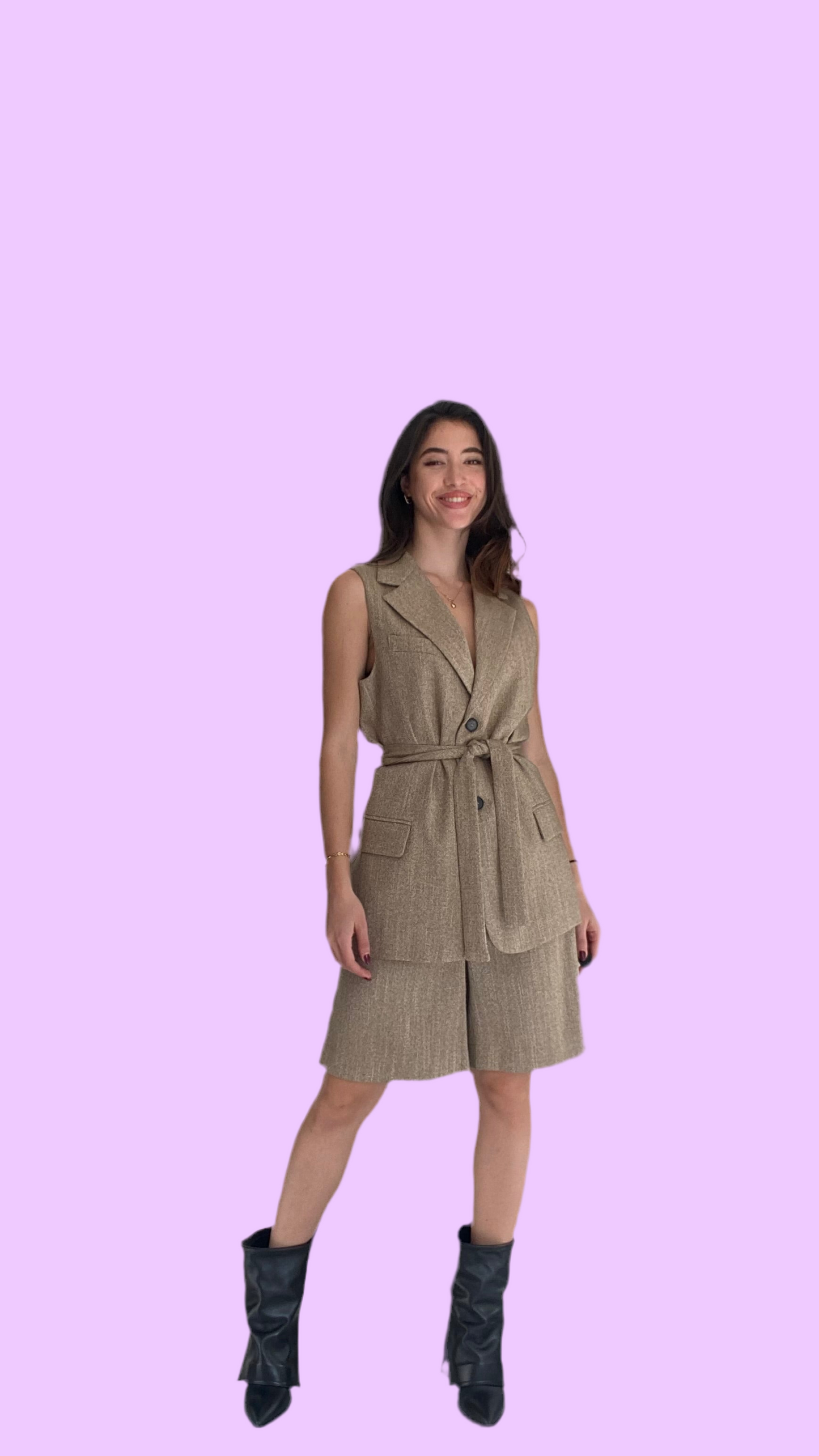 Beige Bermuda