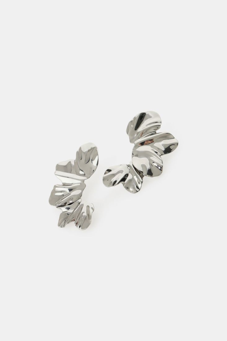 Clip earrings with satin leaf design Baroc Boutique