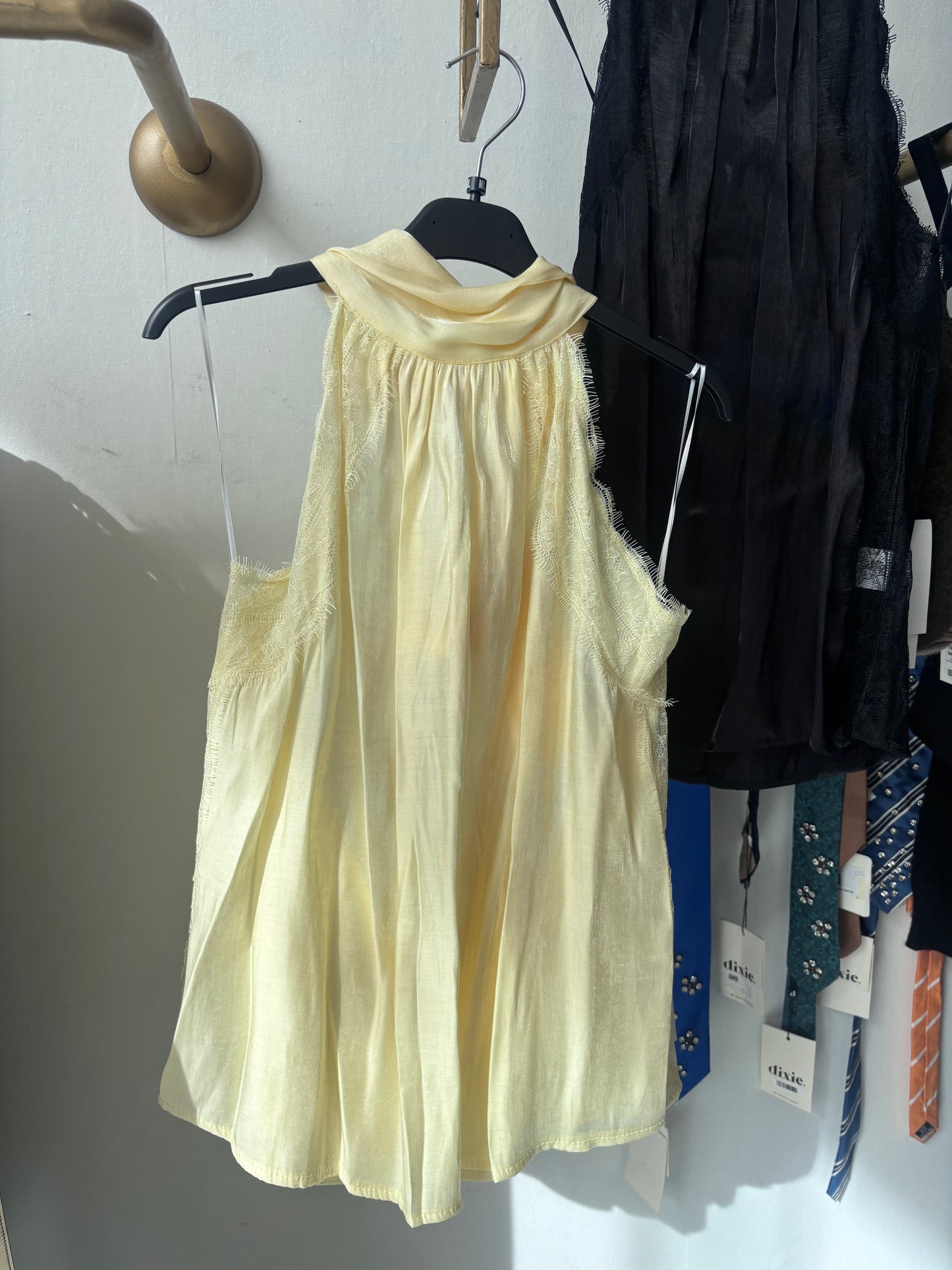 High neck sheer top Baroc Boutique
