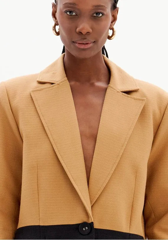 Long bicolor blazer