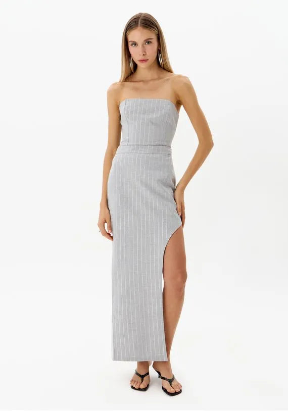 Gray striped asymmetric skirt