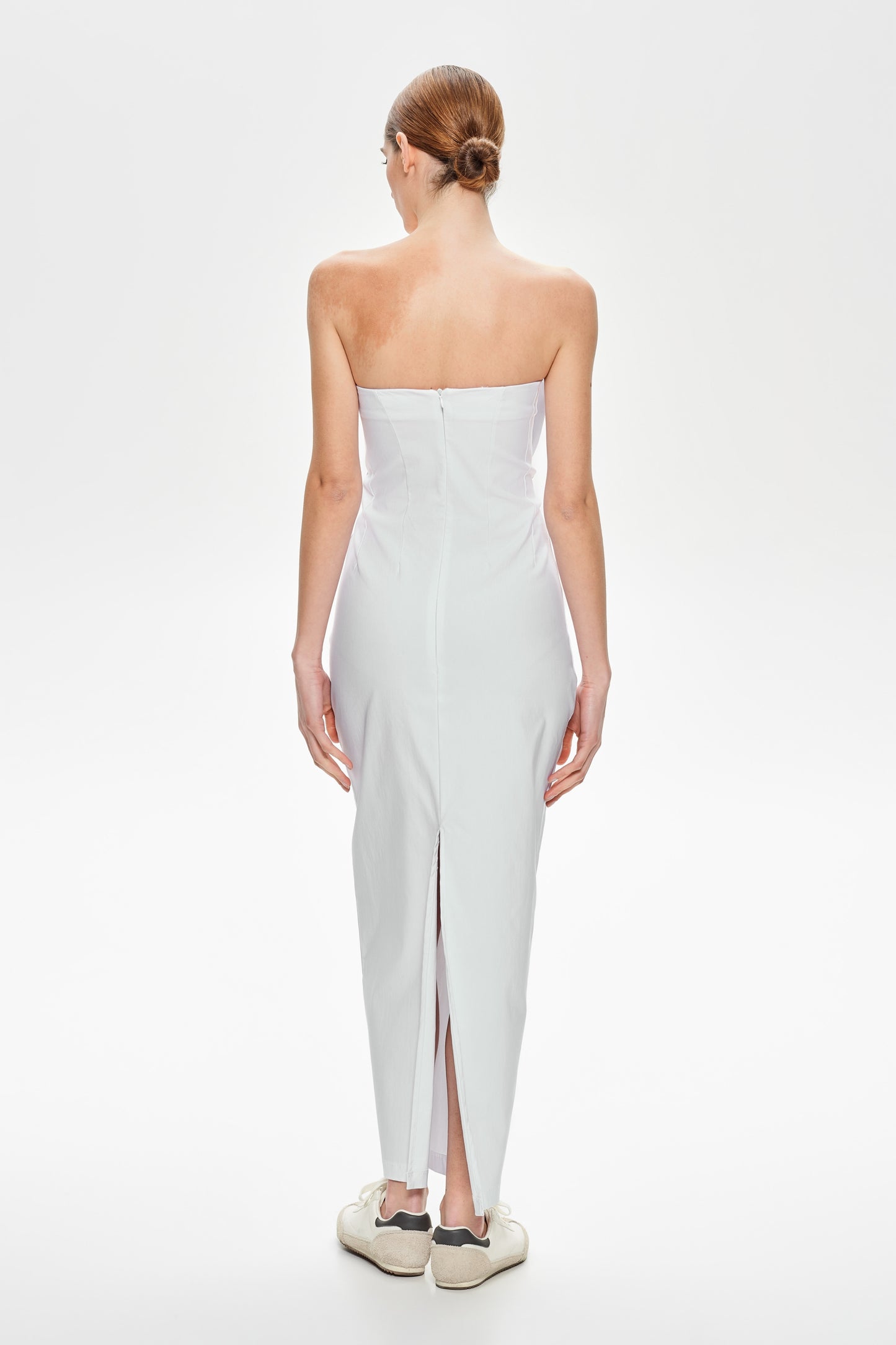 Bow strapless white dress