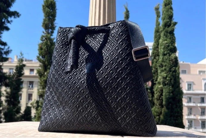 LifeMate Quilted bucket Bag Baroc Boutique BLACK