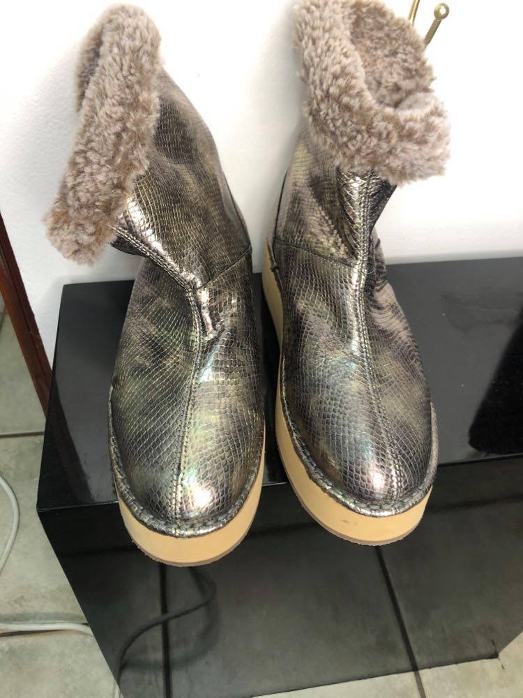 Boots Leather Boots with inside fur Baroc Boutique 40 / GOLD / LEATHER