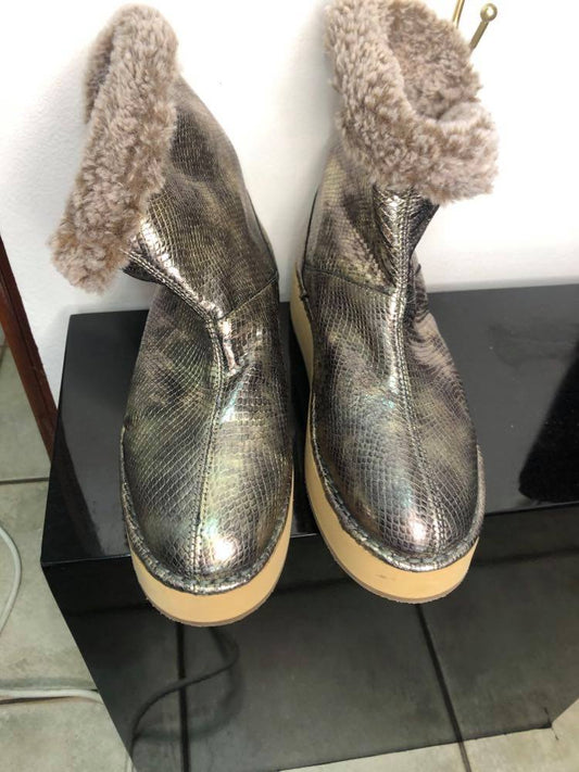 Boots Leather Boots with inside fur Baroc Boutique 40 / GOLD / LEATHER