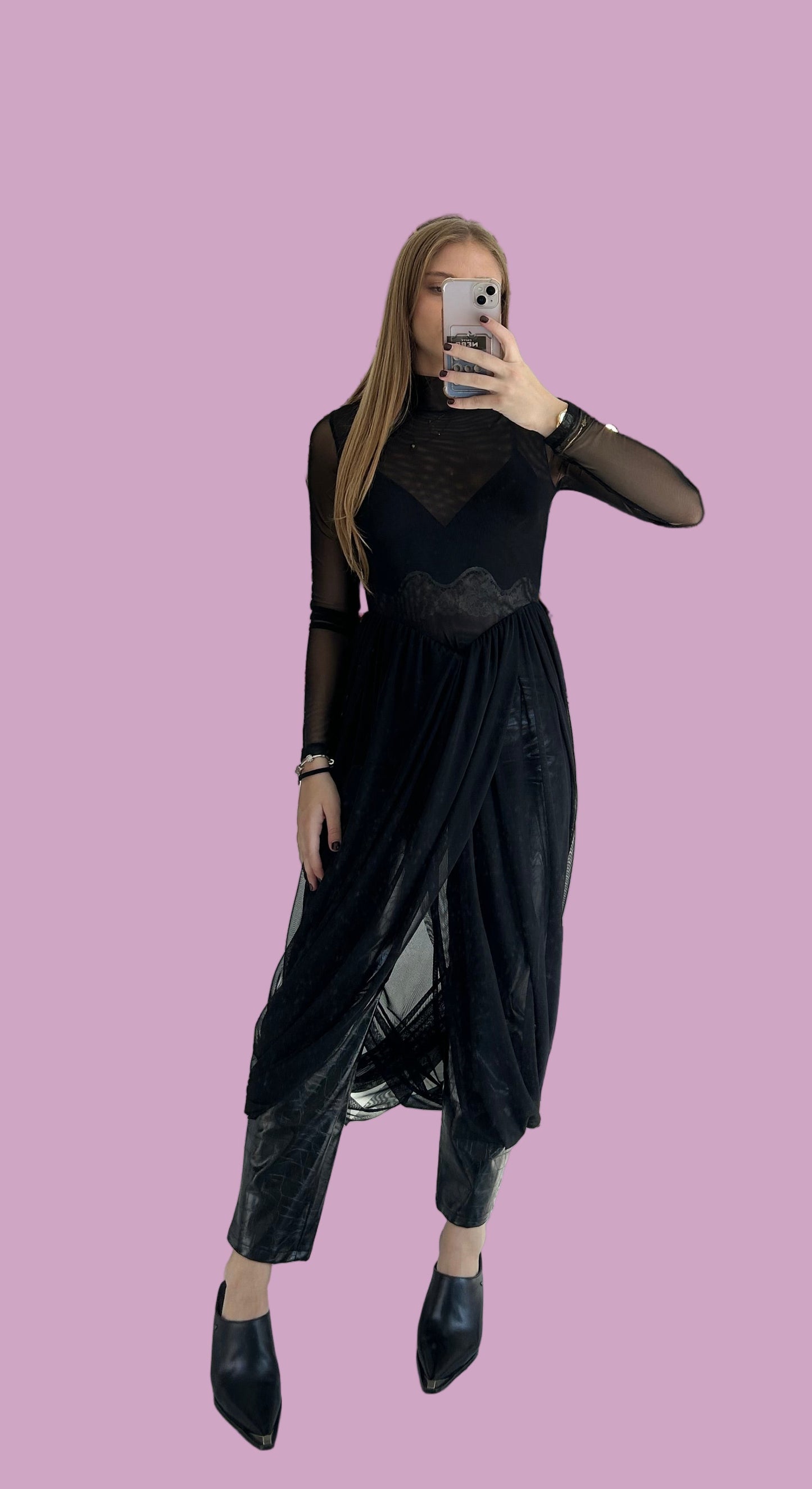 Net longsleeve dress