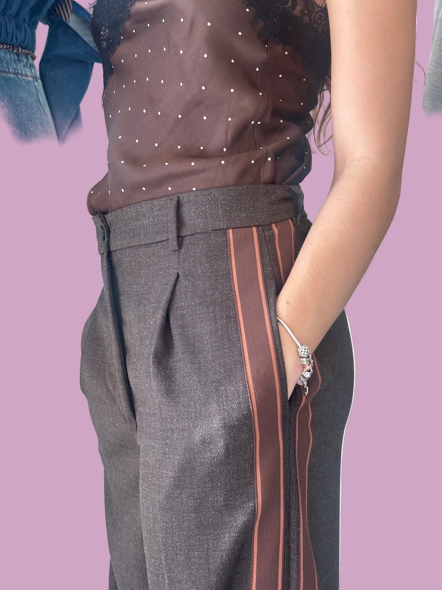 Brown pants with stripes