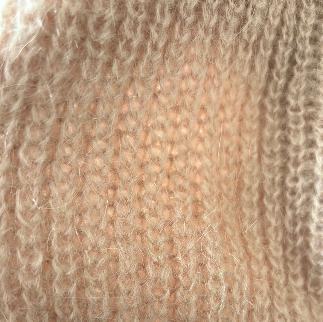 Turtleneck cut out knitweart