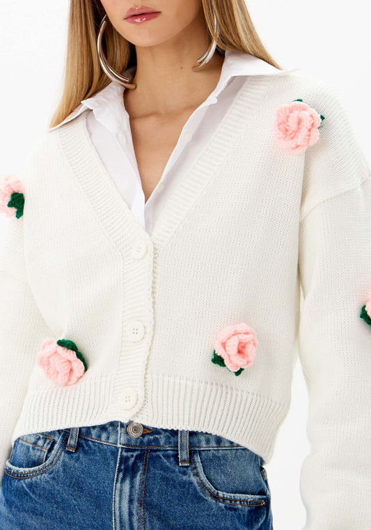 Offwhite knit cardigan with flowers