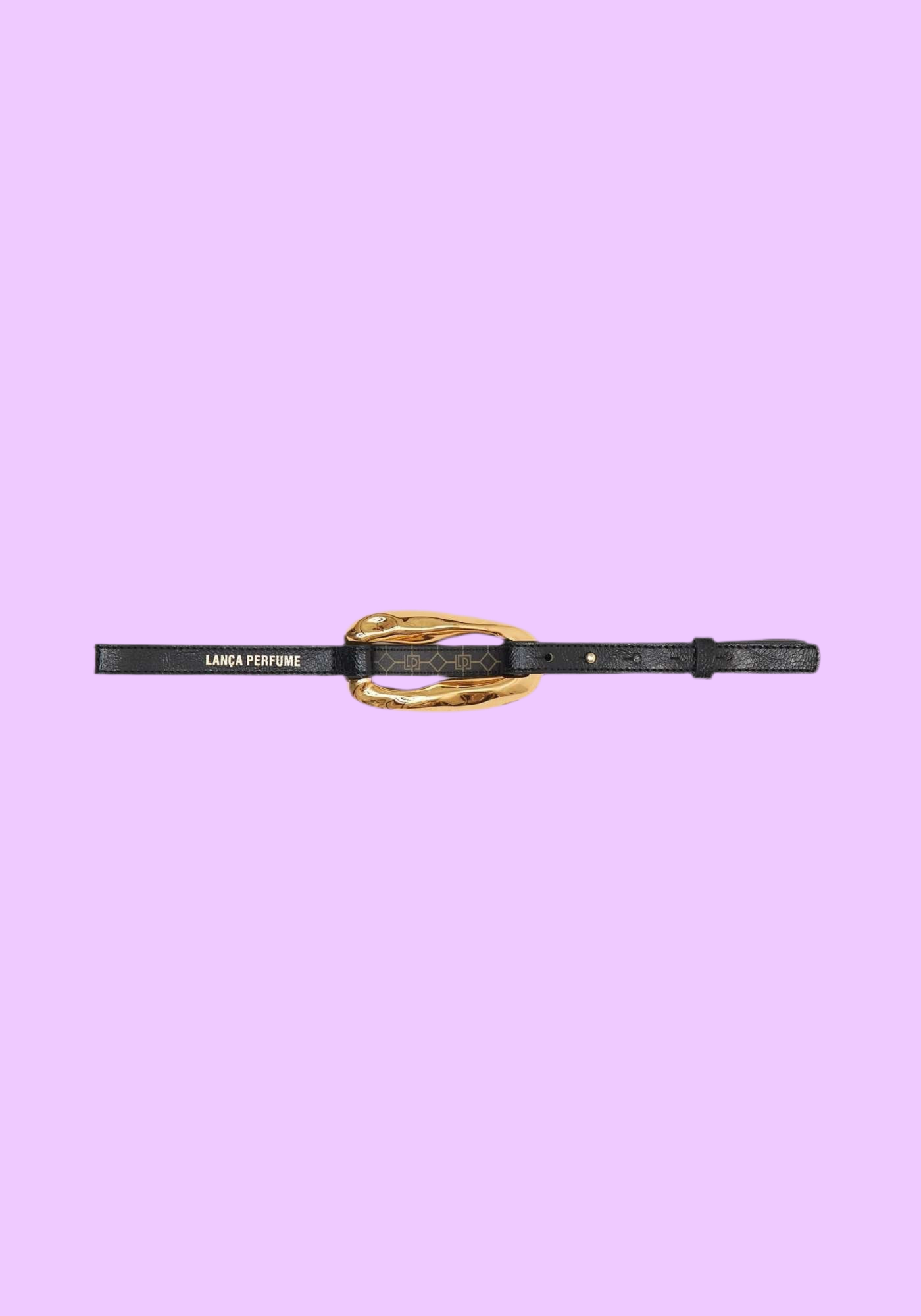 Leather belt with cold buckle