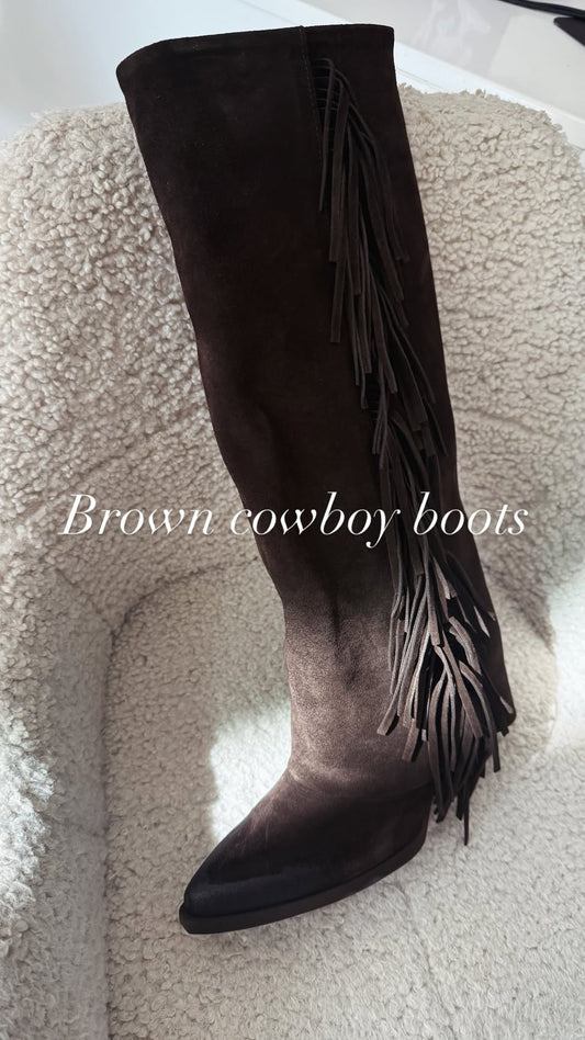 Brown cowboy leather bpots