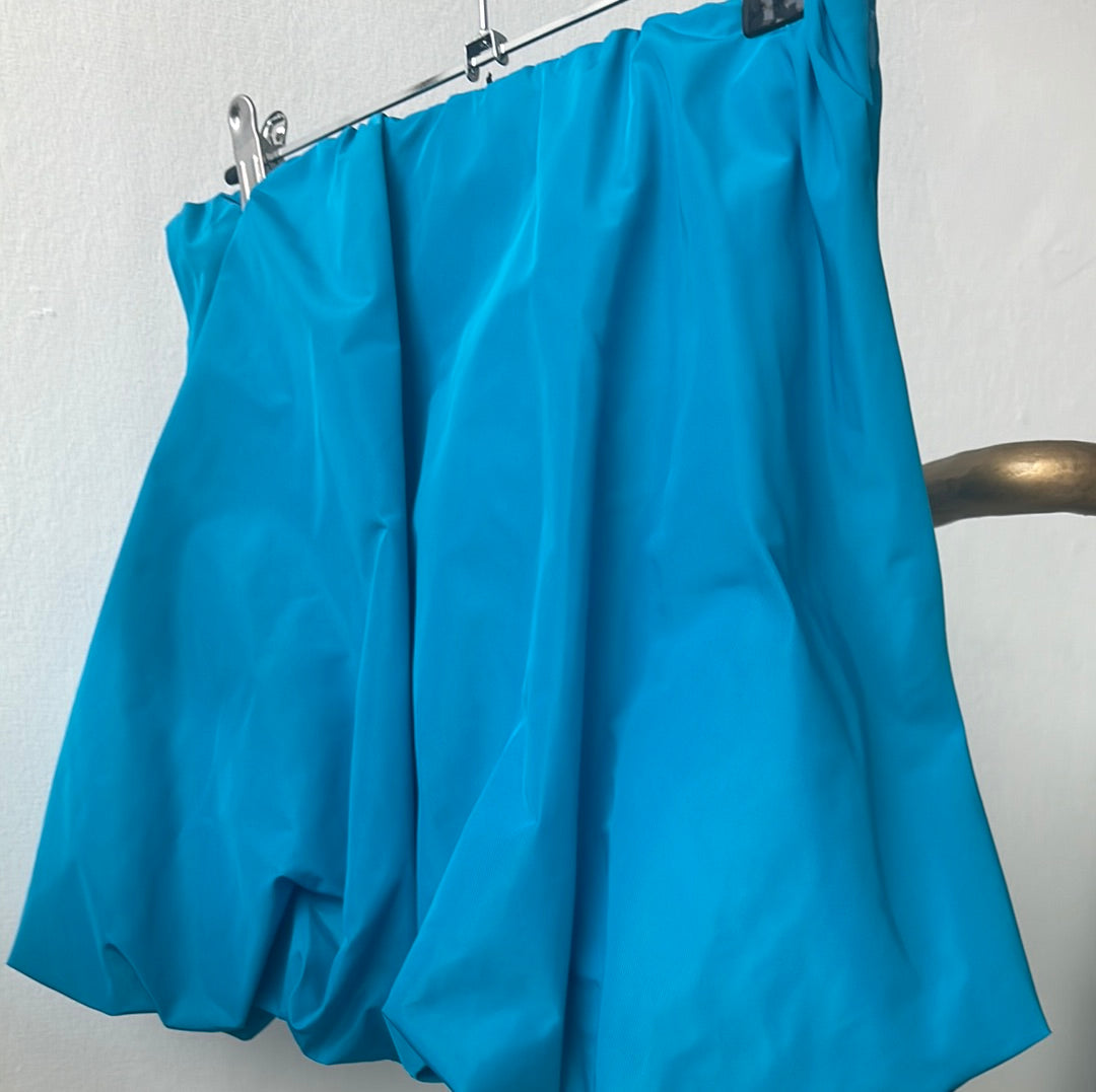 Taftan ballon skirt