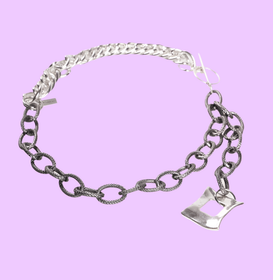 Dual chain necklace with pendant