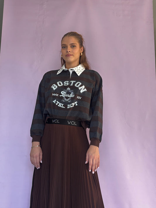 Striped sweatshirt with collar