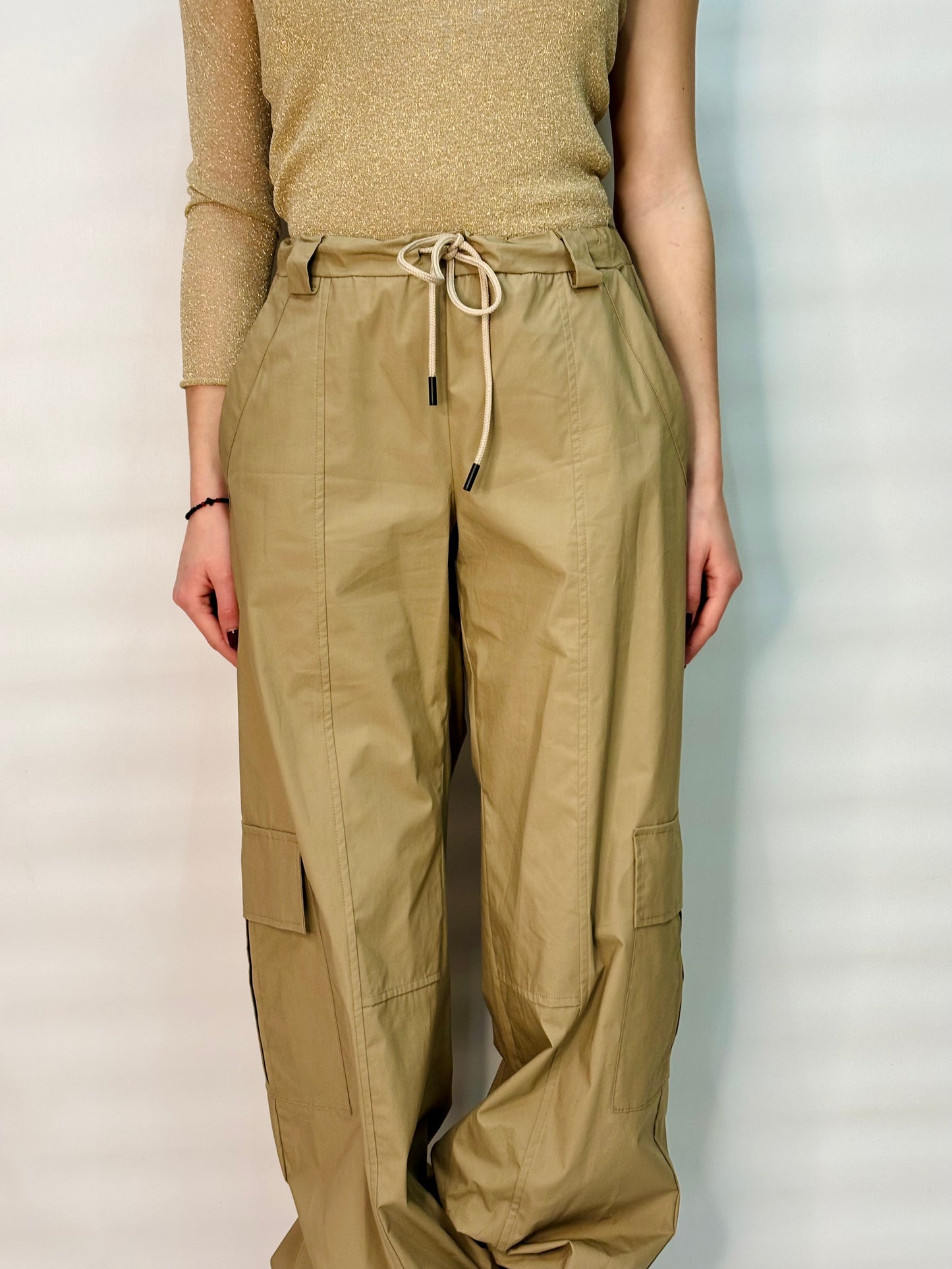 Cargo pants with large side pockets