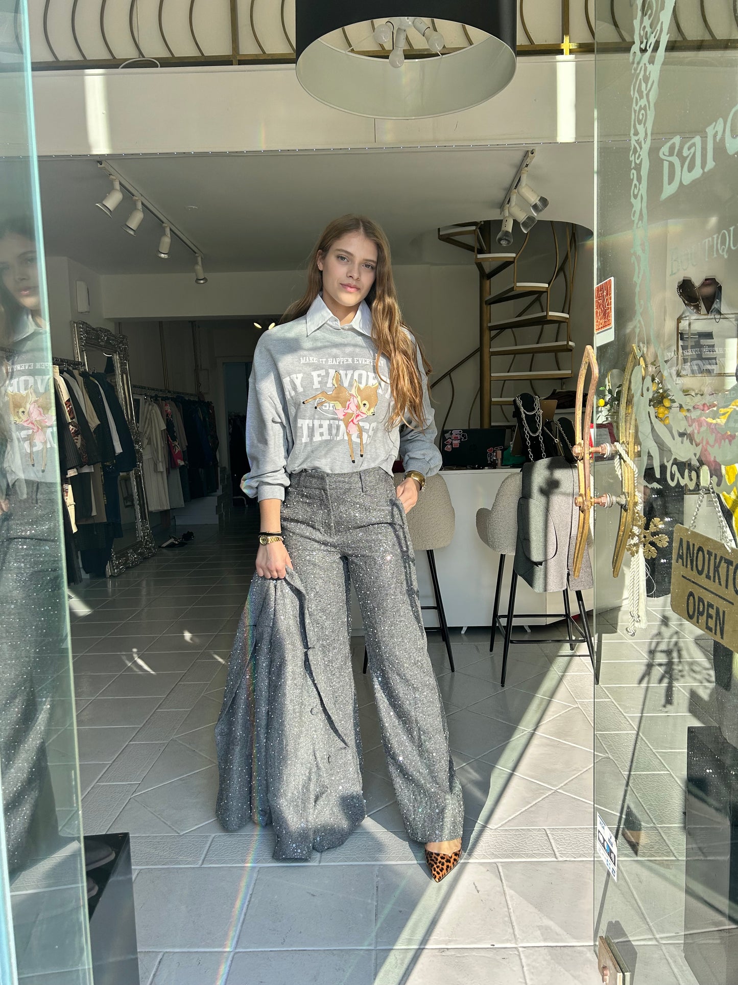 Grey straight trouser with pearls and sequin