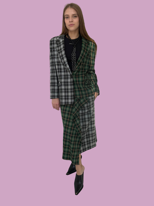 Two toned checked pattern skirt
