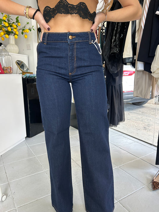 Dark denim trouser with chain