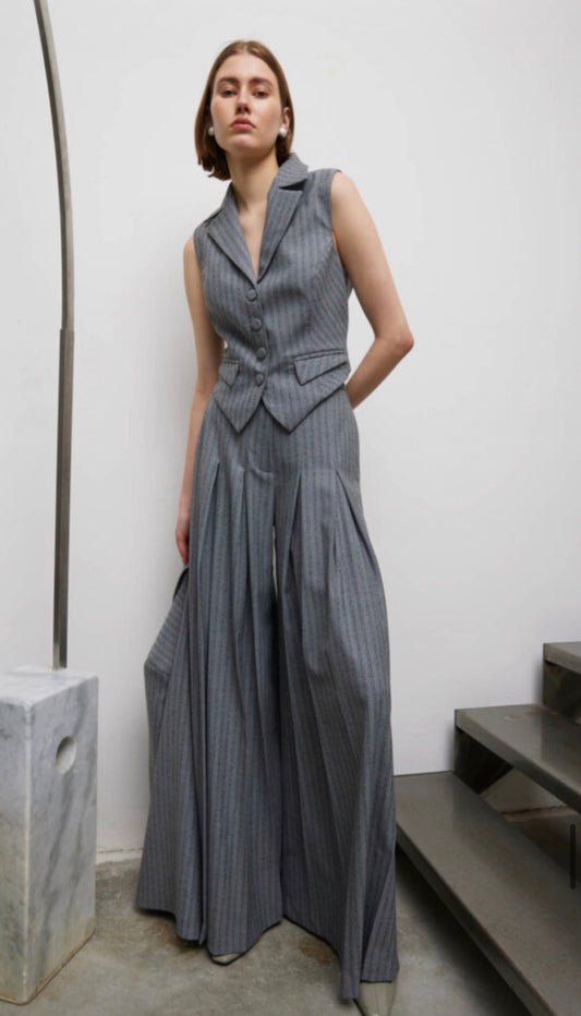 Gray wide leg pants