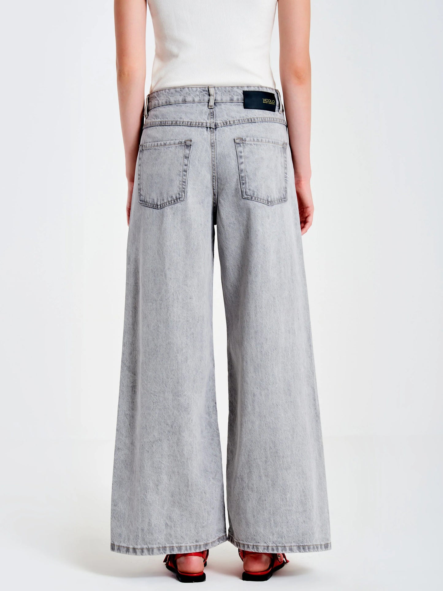 Grey wide leg jean