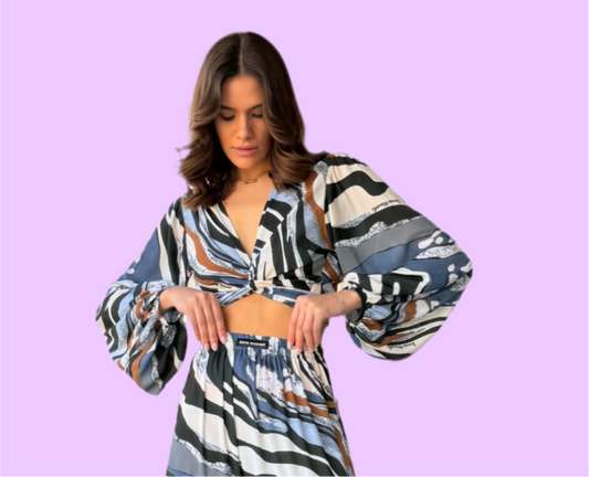 Long sleeve crop top