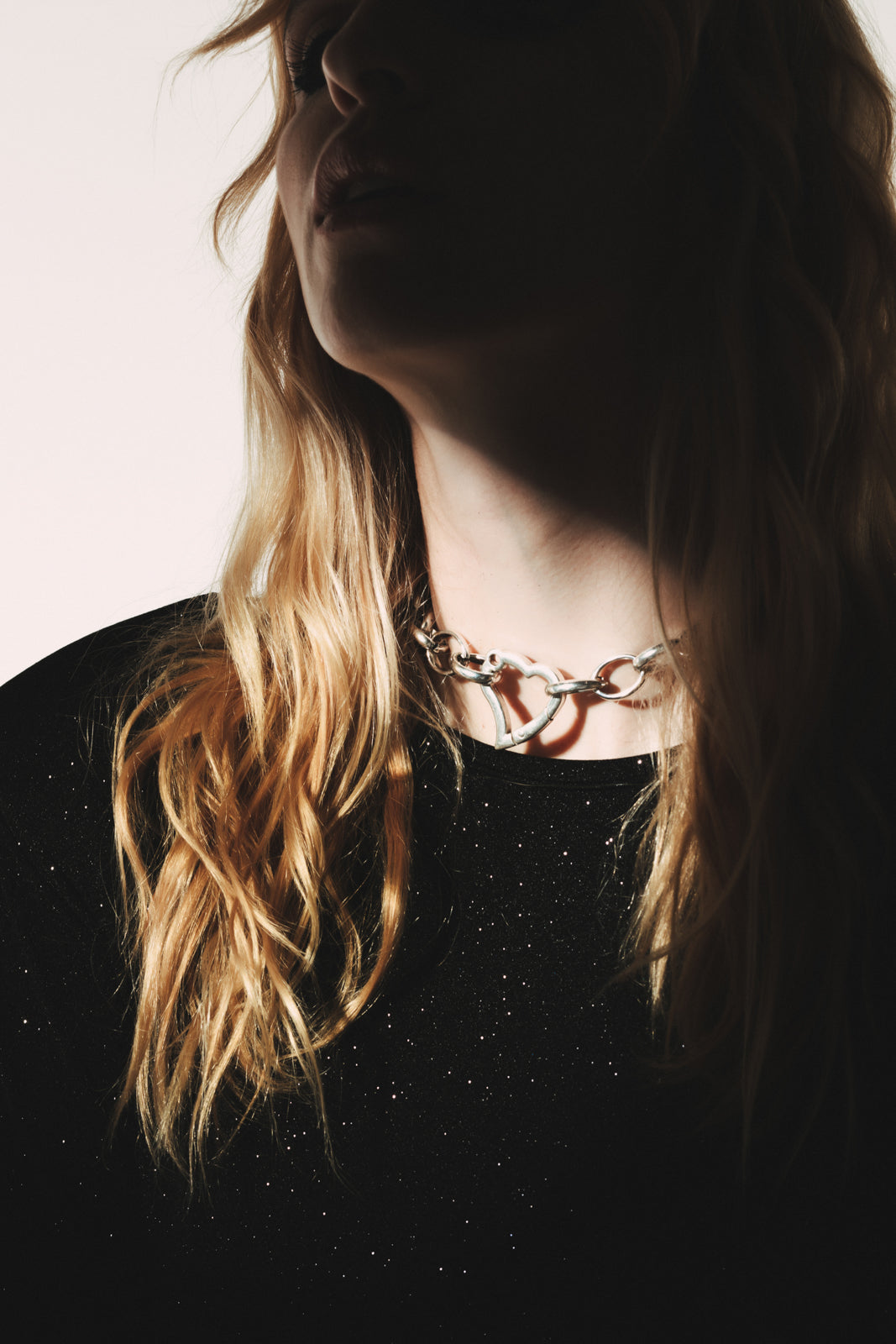 Heart chain choker