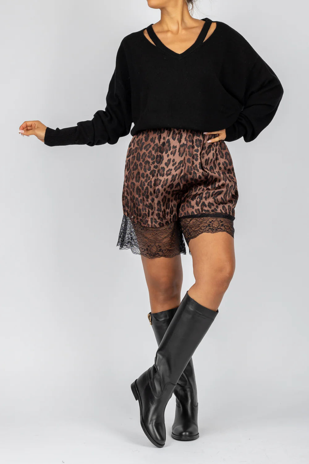 Leopard silk short