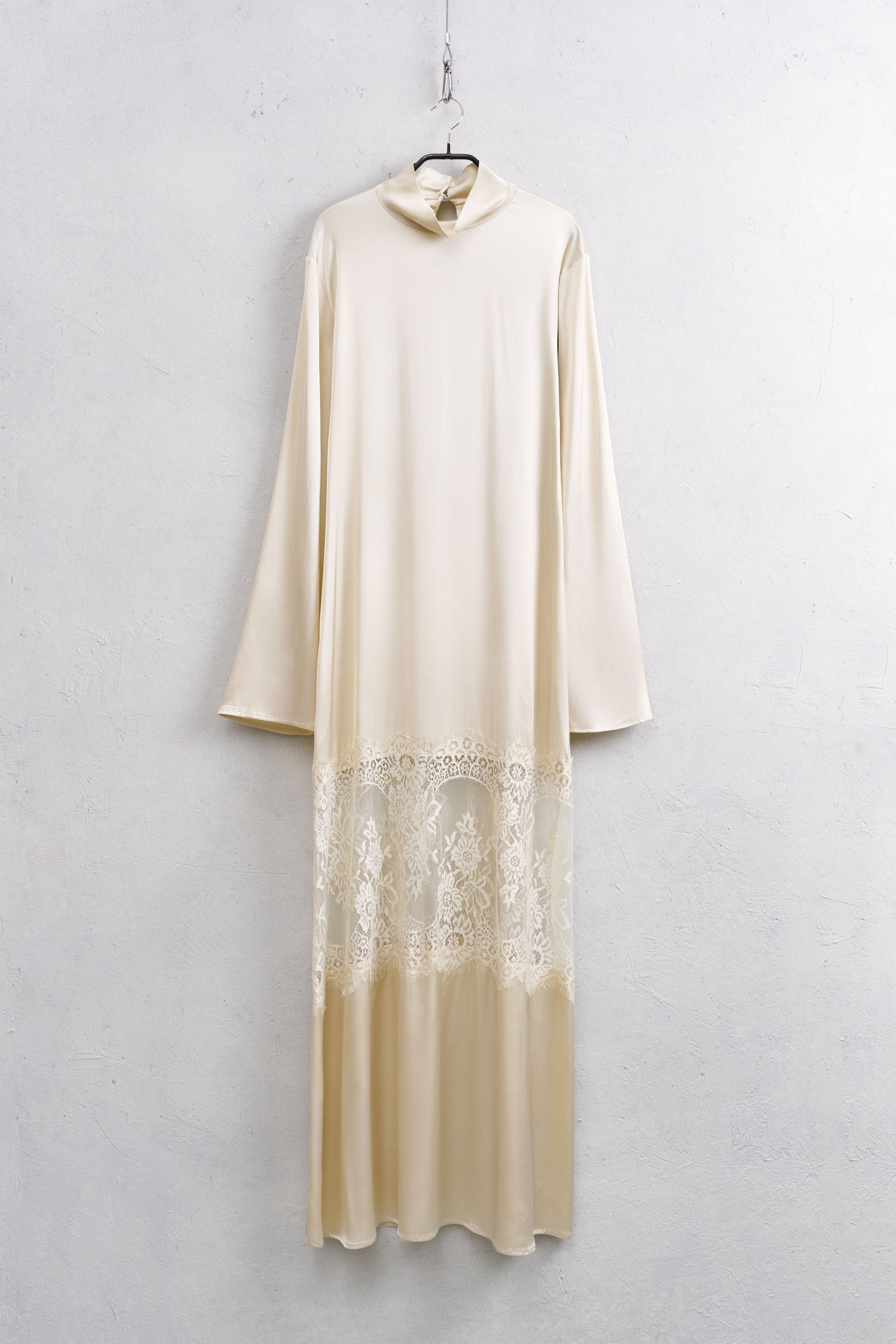 Beige satin dress with lace Baroc Boutique