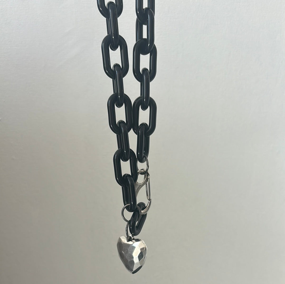 Black chain and heart Baroc Boutique