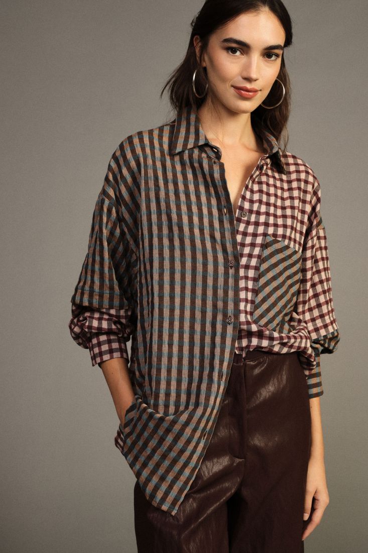 Check shirt with long sleeves and chest pockets. Baroc Boutique