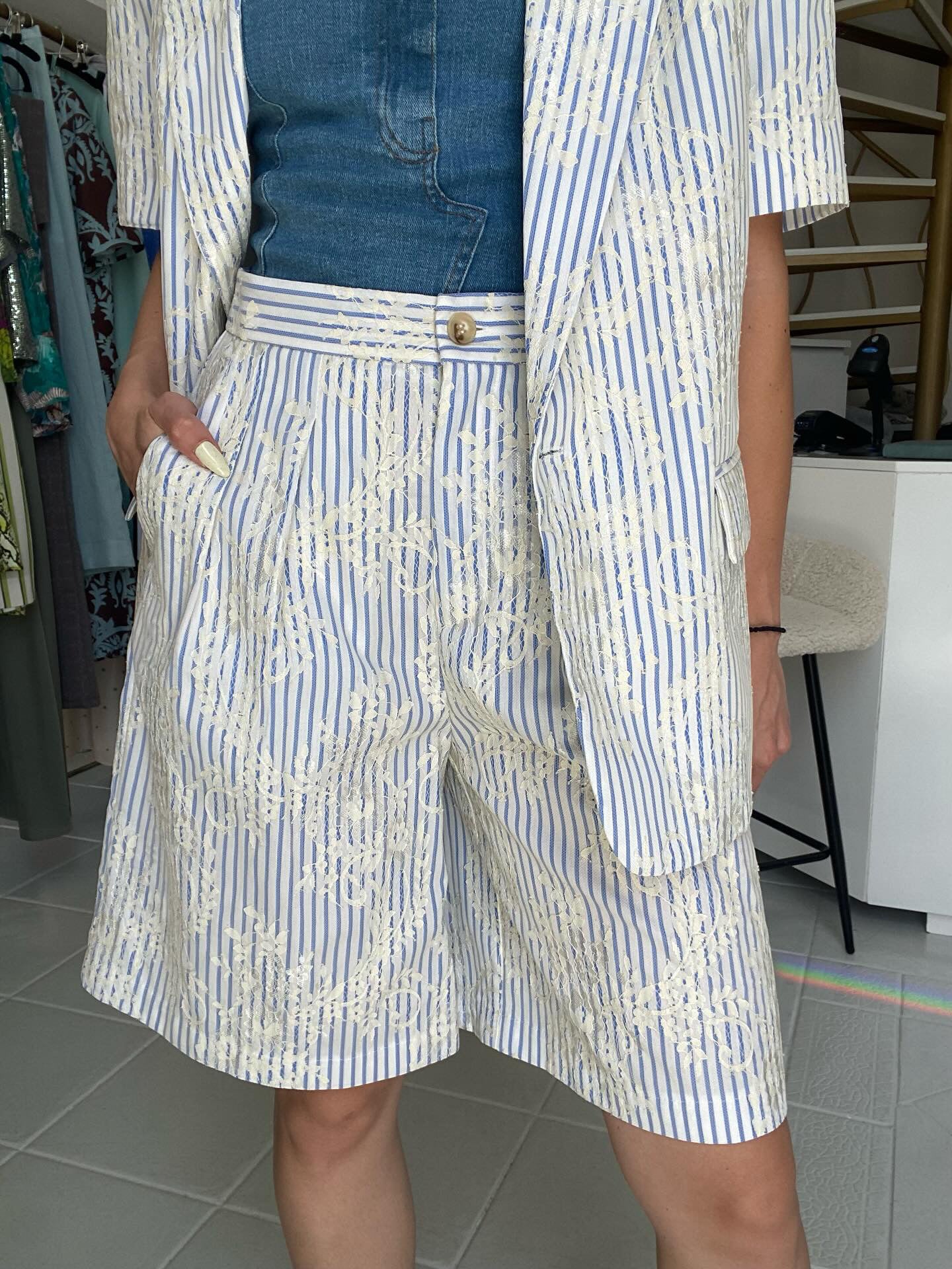Ciel striped bermuda short with lace details Baroc Boutique