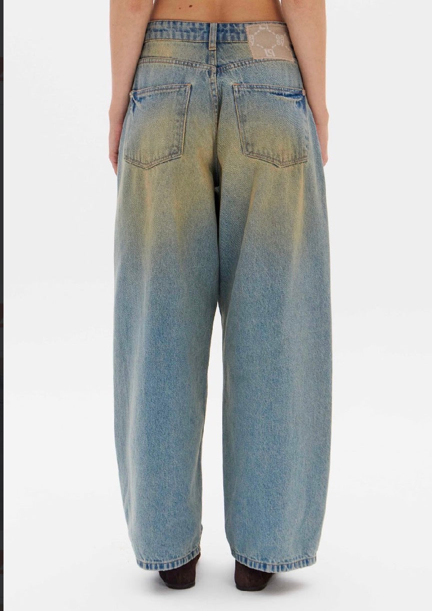 Dirty denim vintage finish balloon denim trouser Baroc Boutique