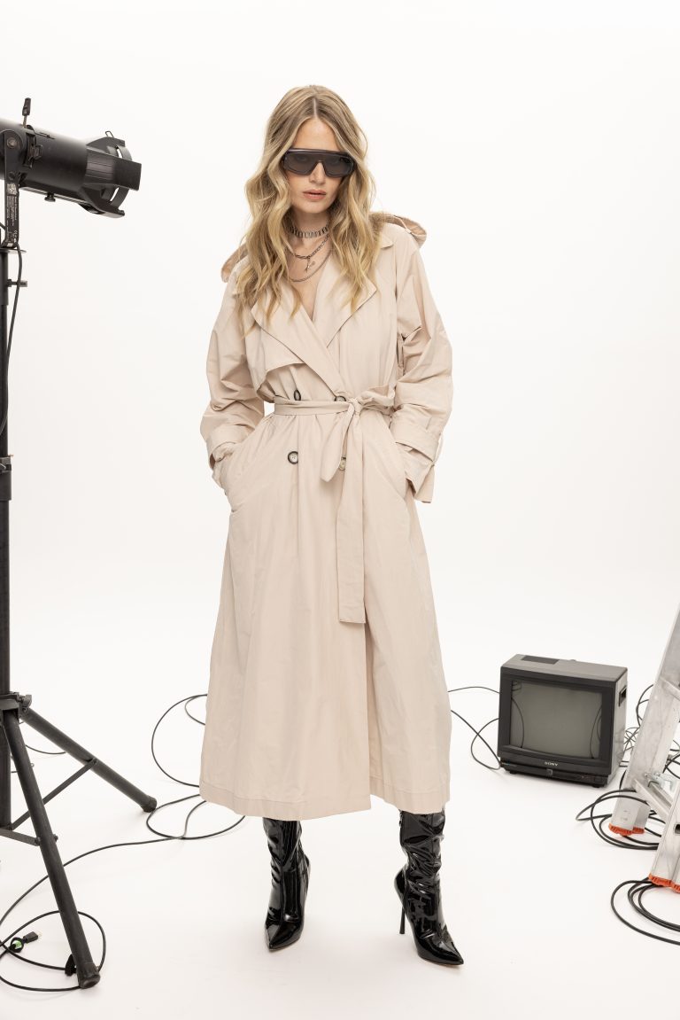 Edge beige trench coat Baroc Boutique