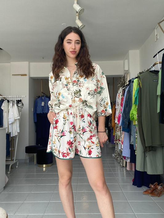 Floral short Baroc Boutique