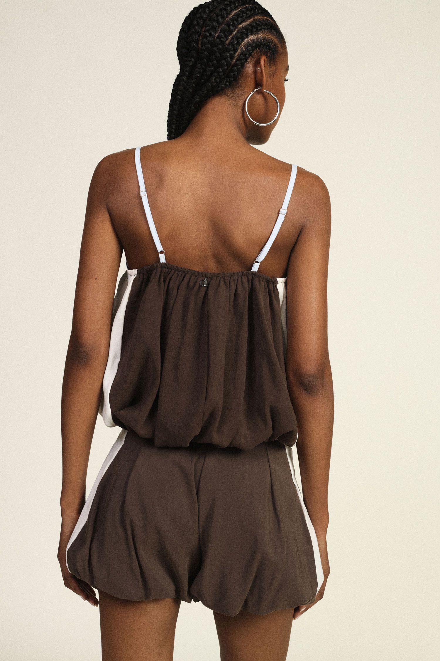 Hot pants shorts with contrast waistband and gathered hem Baroc Boutique