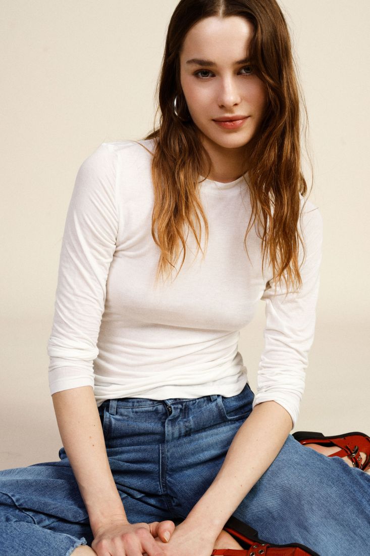Longsleeve fitted top with round neckline Baroc Boutique