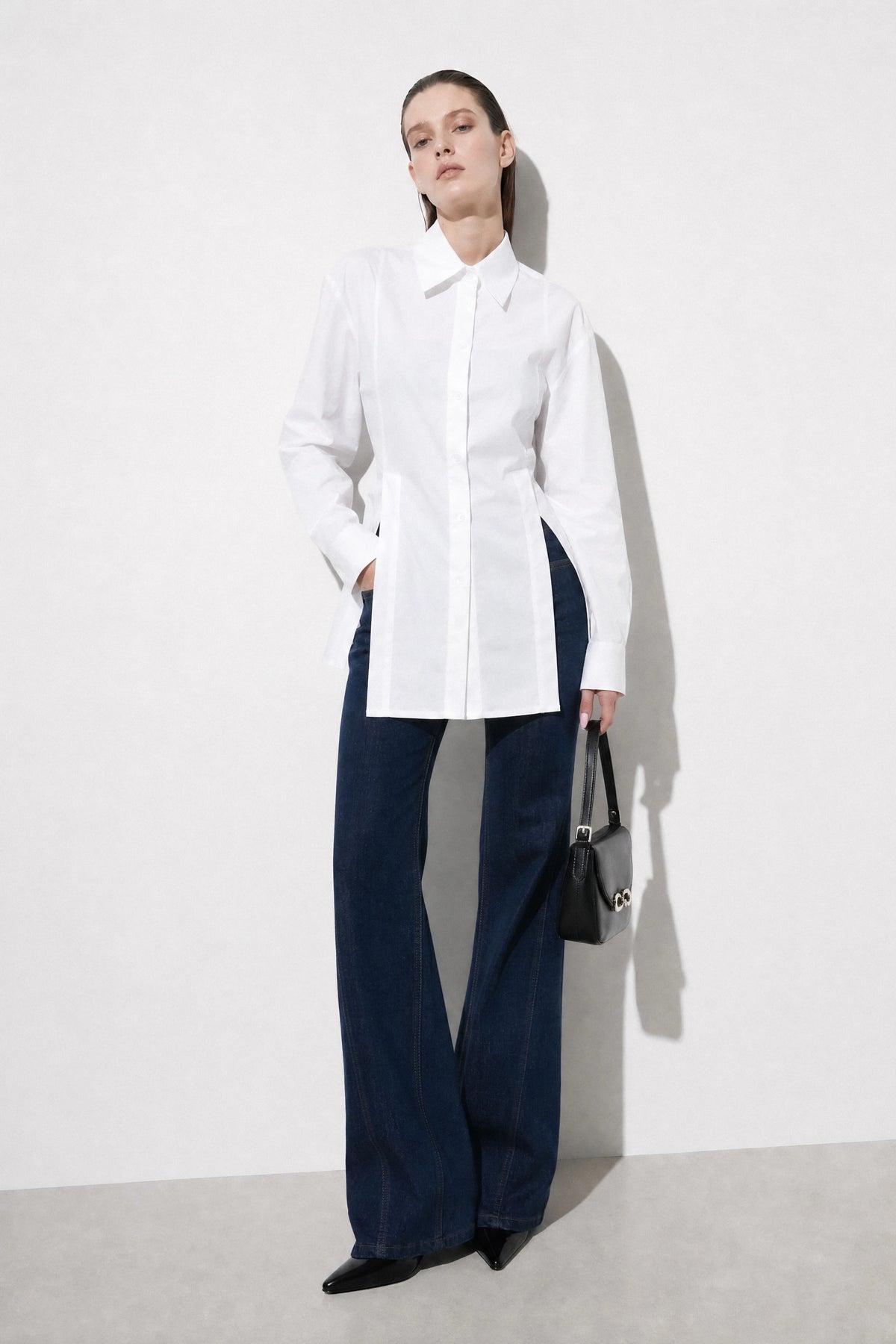 Cream oversized shirt with with side slits Baroc Boutique ONE SIZE