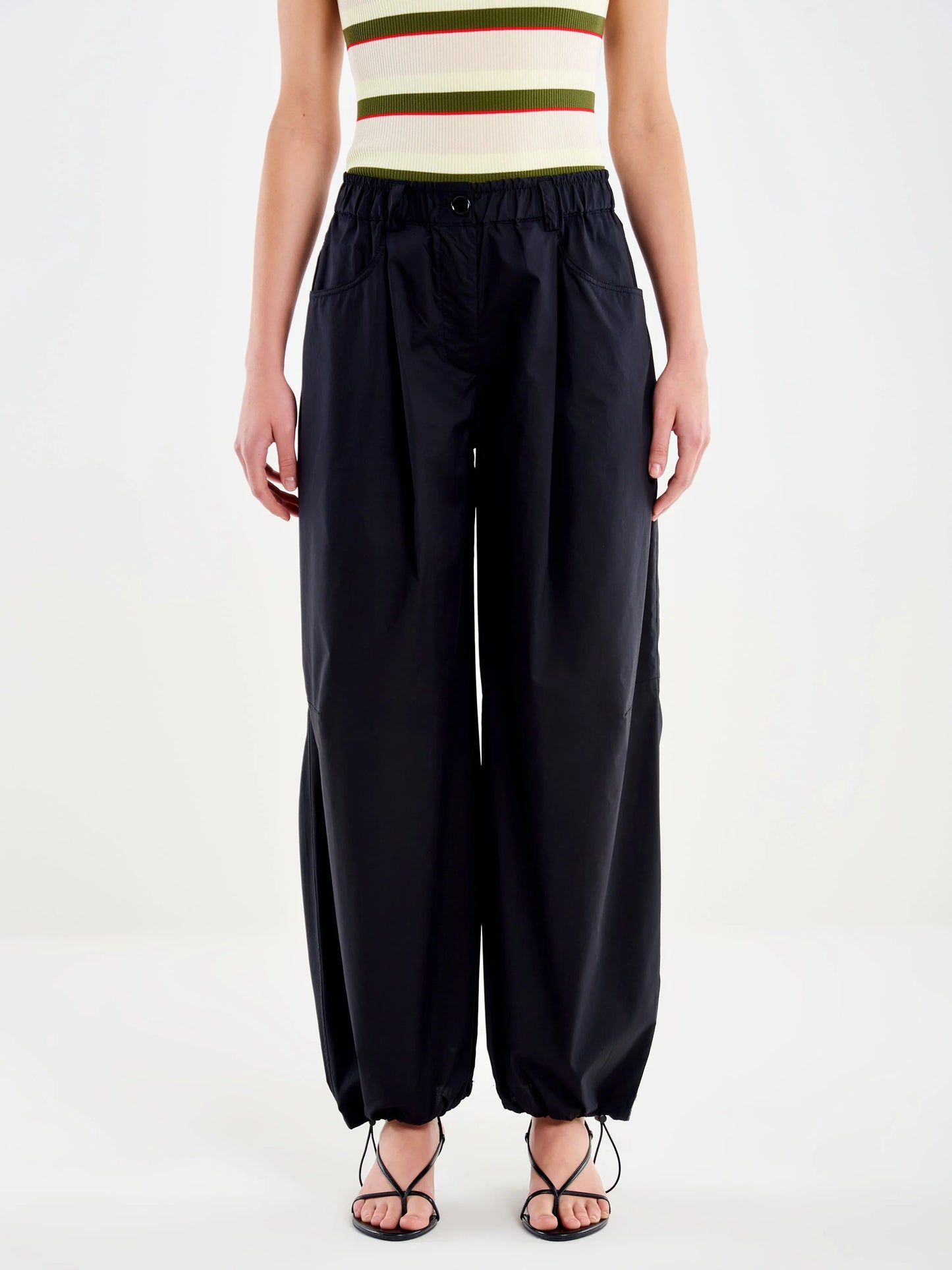 Parachute barrel pants Baroc Boutique