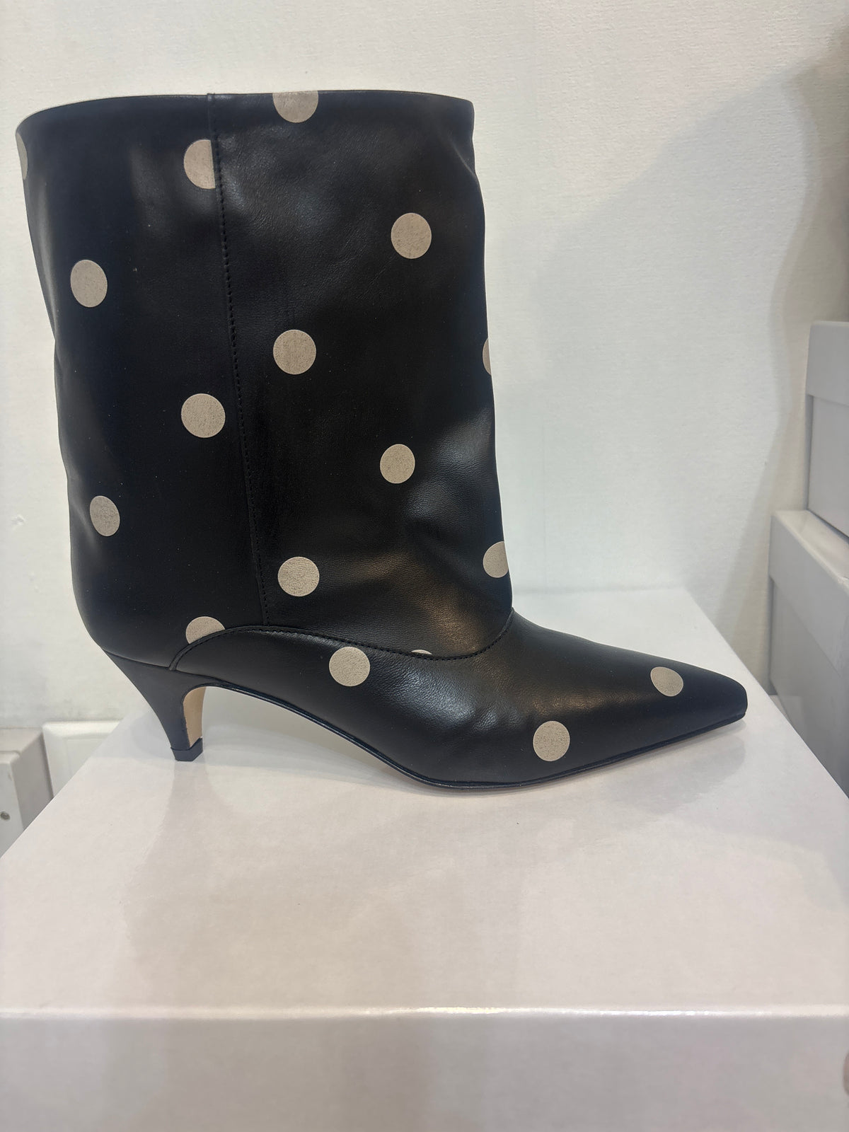 Petit Pois ankle boots Baroc Boutique