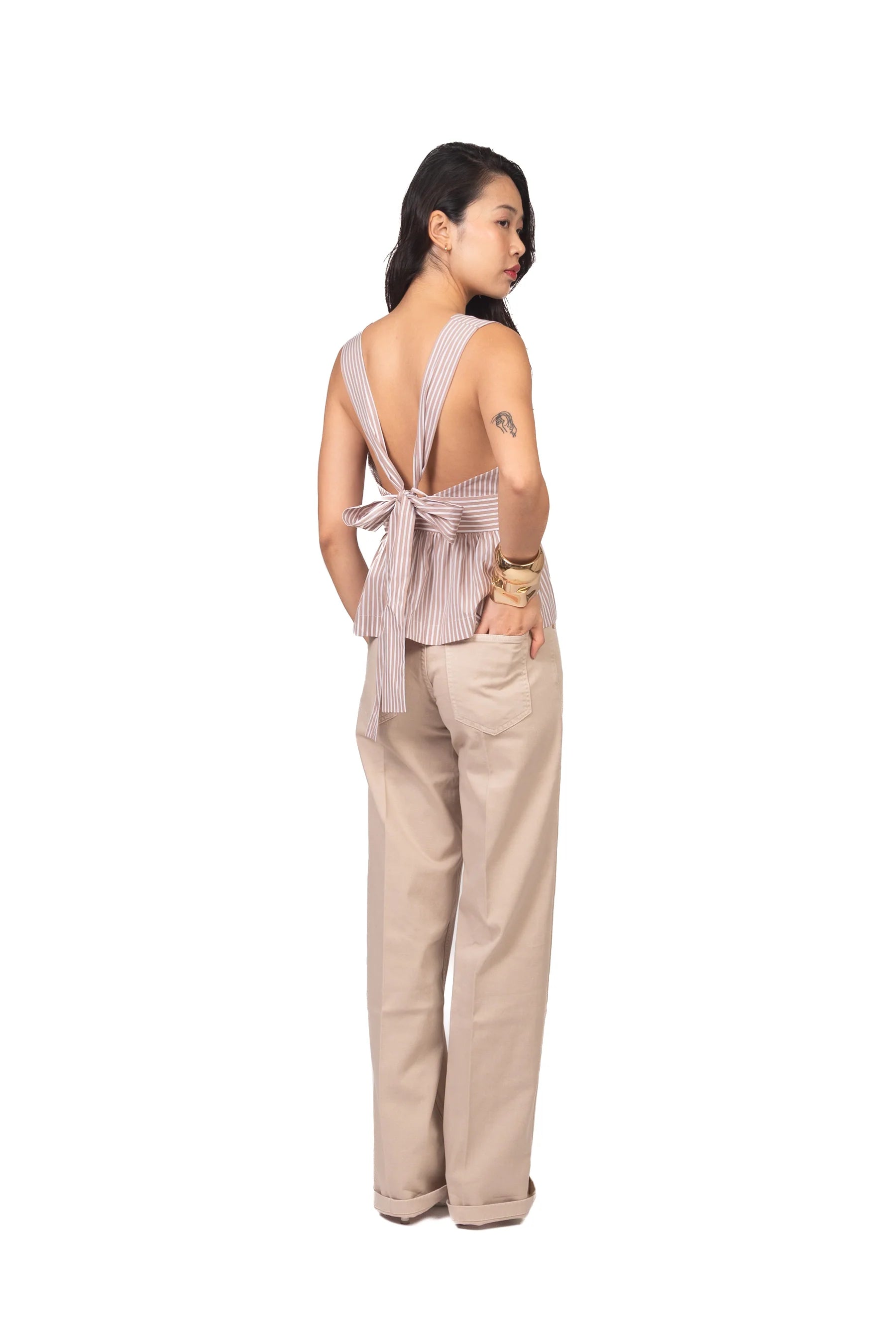 Pin Stiped top with V neckline and low back Baroc Boutique
